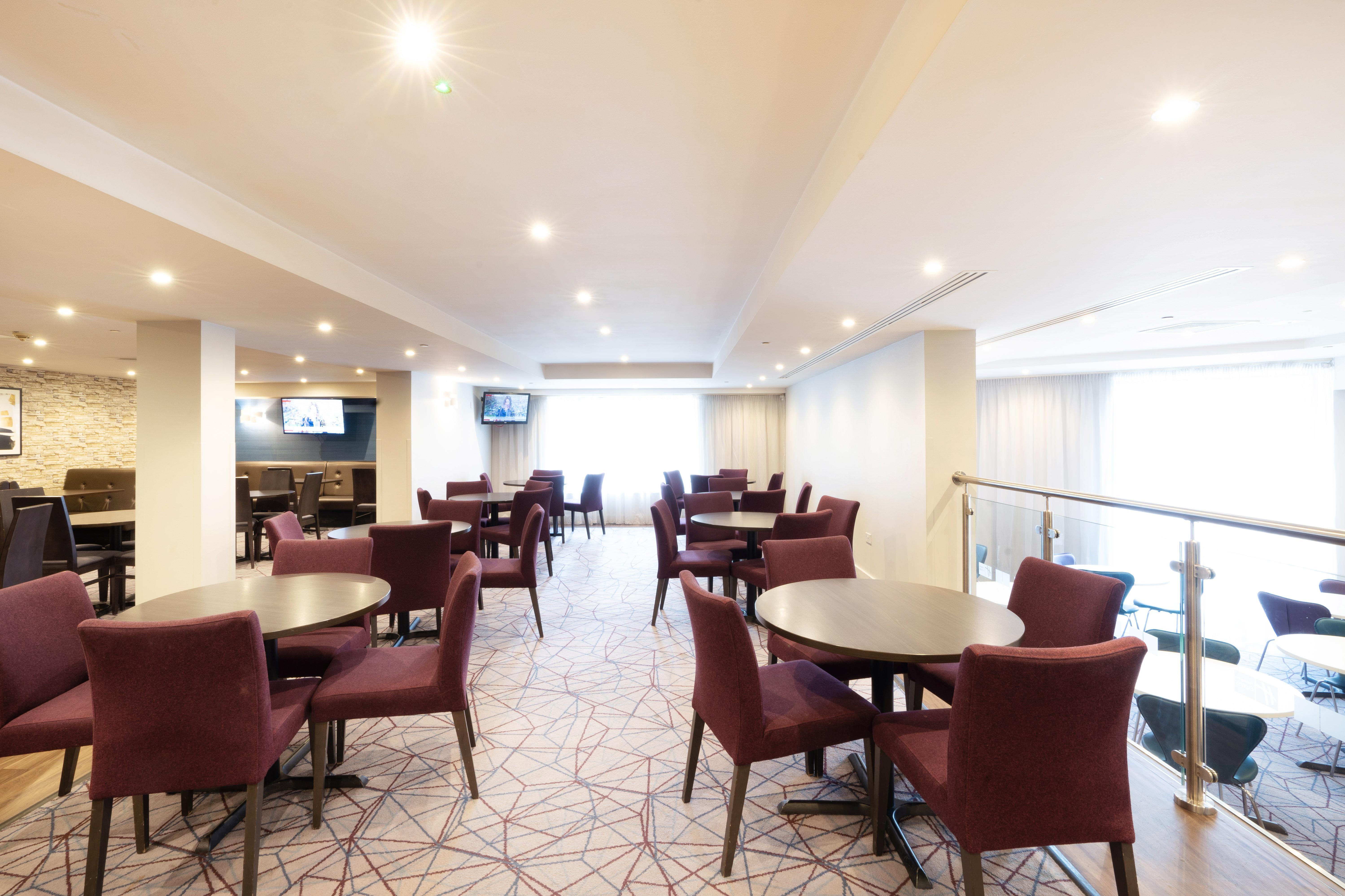 Holiday Inn Express Birmingham - Snow Hill By Ihg Exterior foto