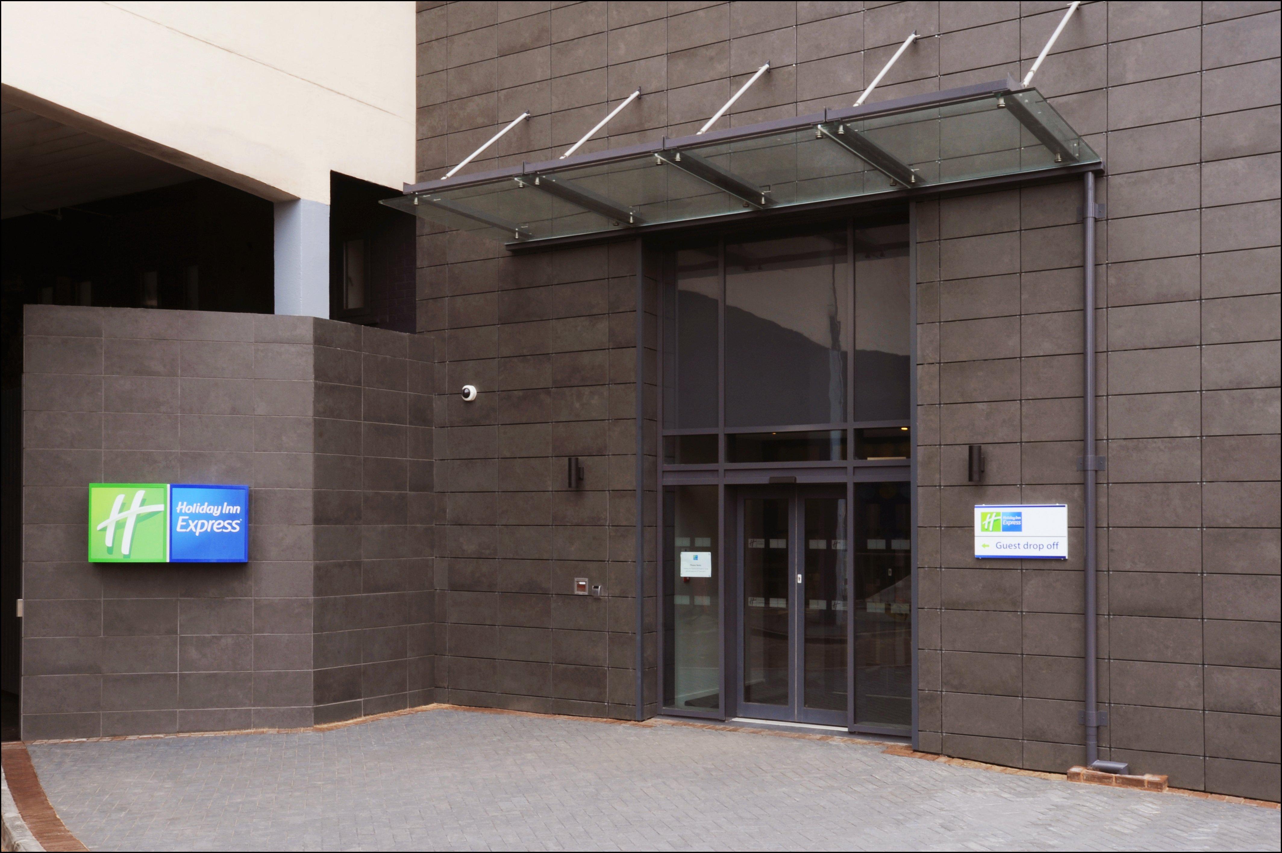 Holiday Inn Express Birmingham - Snow Hill By Ihg Exterior foto